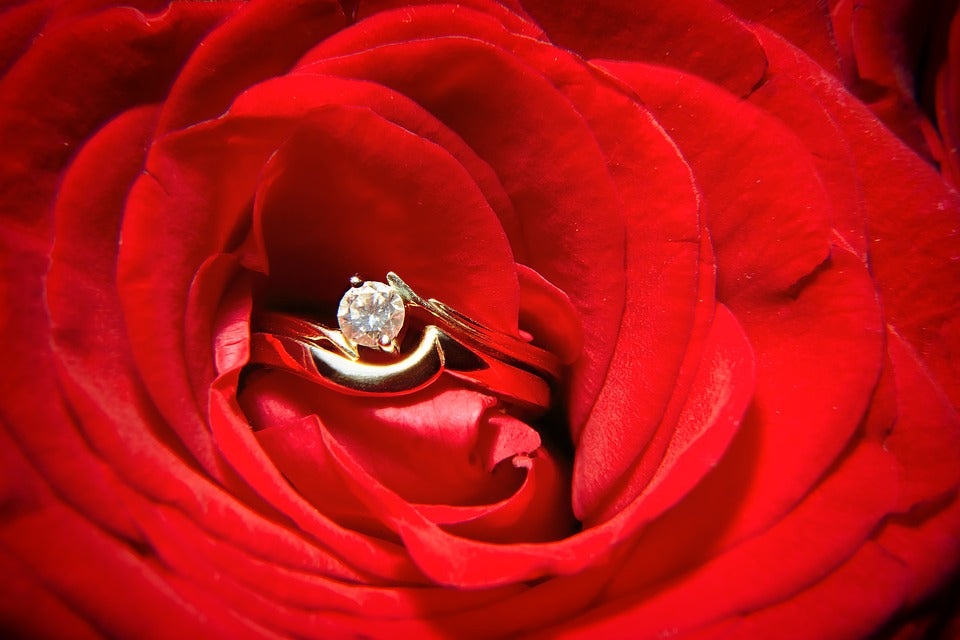 5 engagement ring trends this valentines day 2018