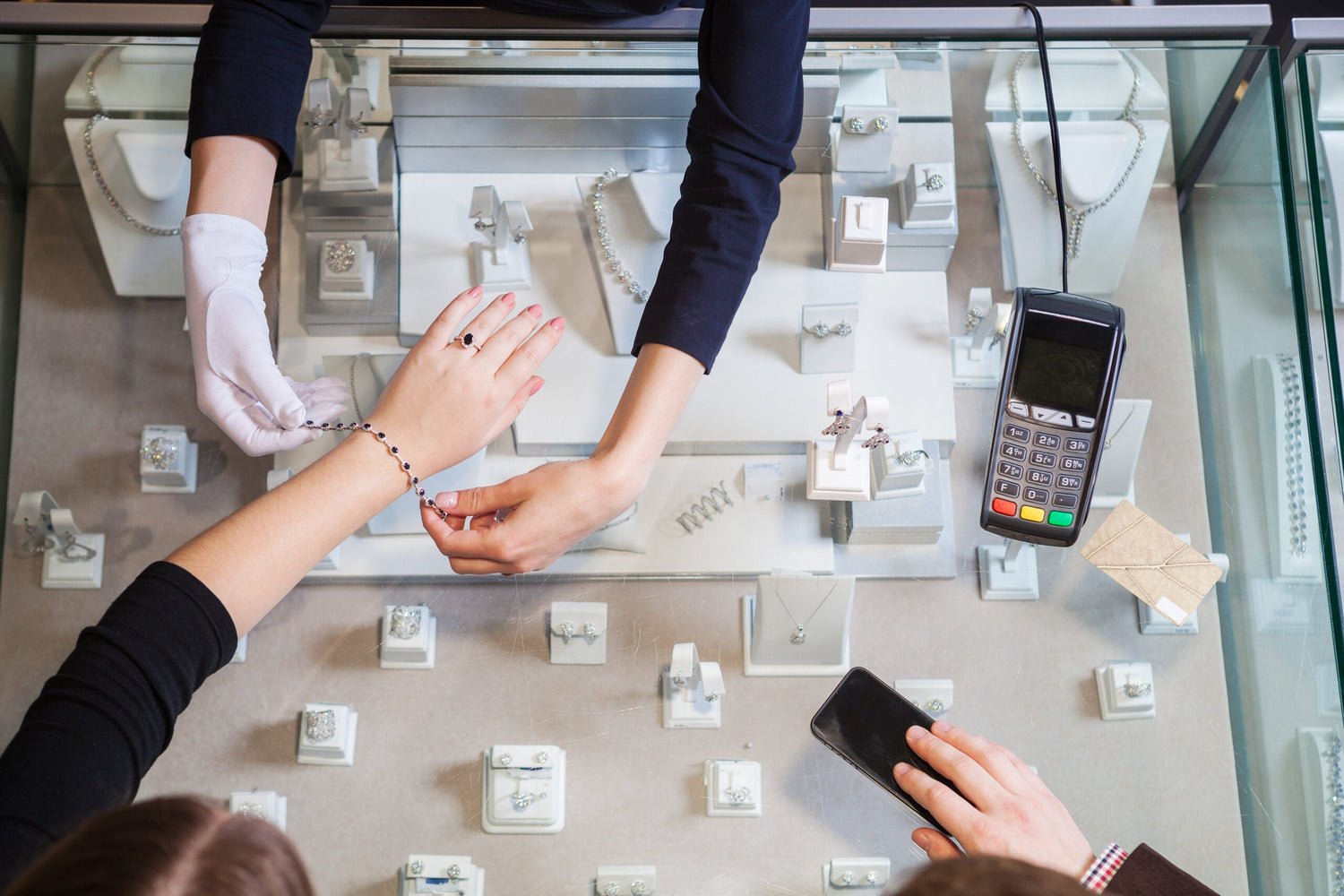How to encourage repeat jewelry purchases