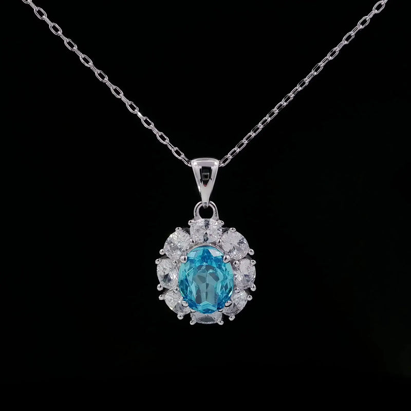 Diamond necklace photo captured with GemSparkle